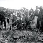 By October 1917, pilgrims were already flocking to the site of the Fátima apparitions in large numbers.